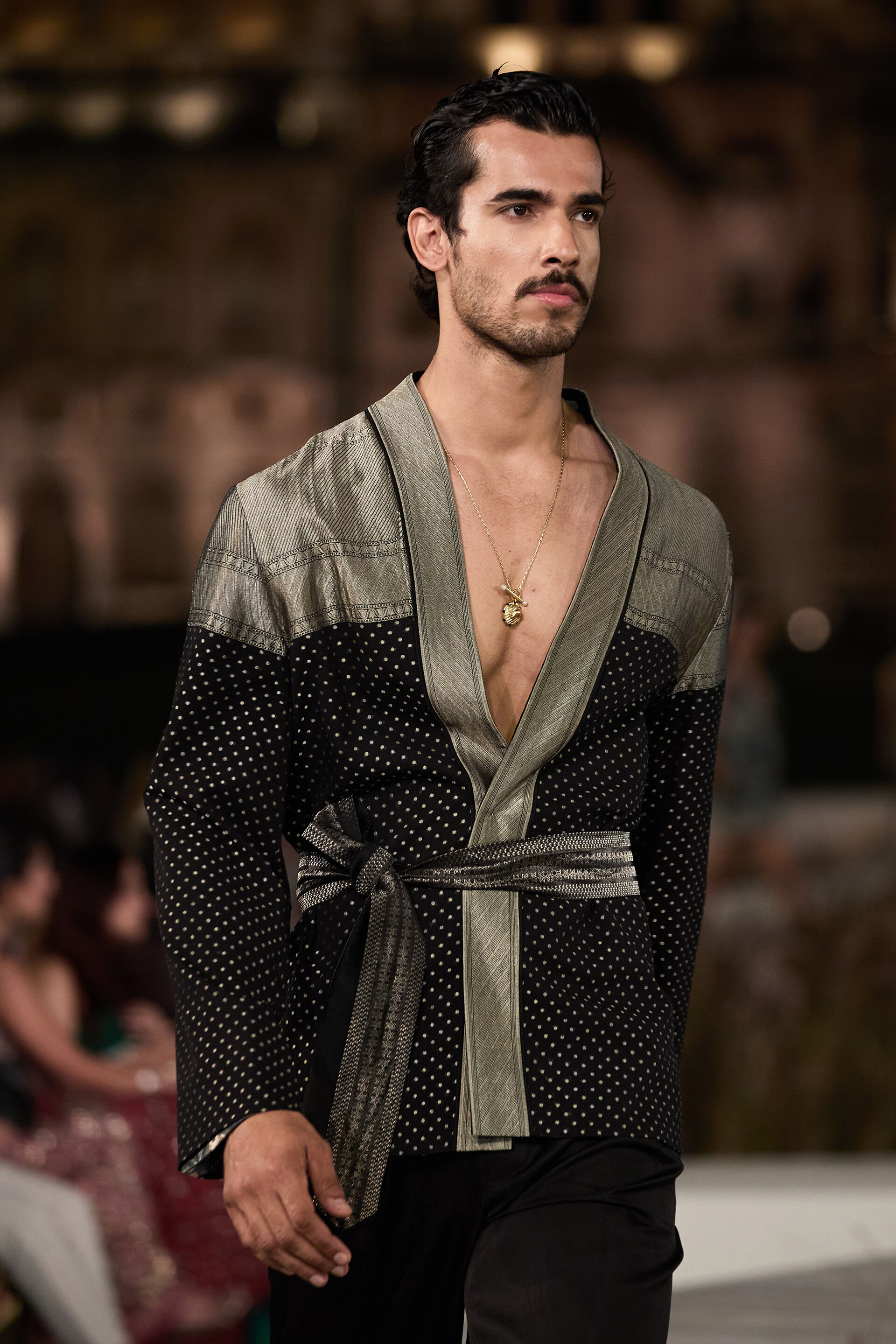 Quan Handwoven Benarasi Jacket Set - Black